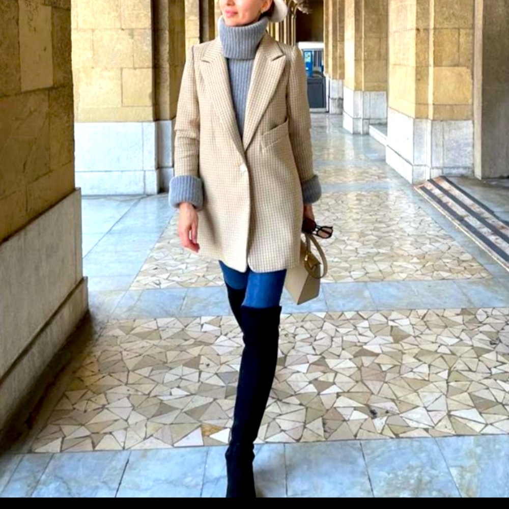 Tara Jarmon long blazer